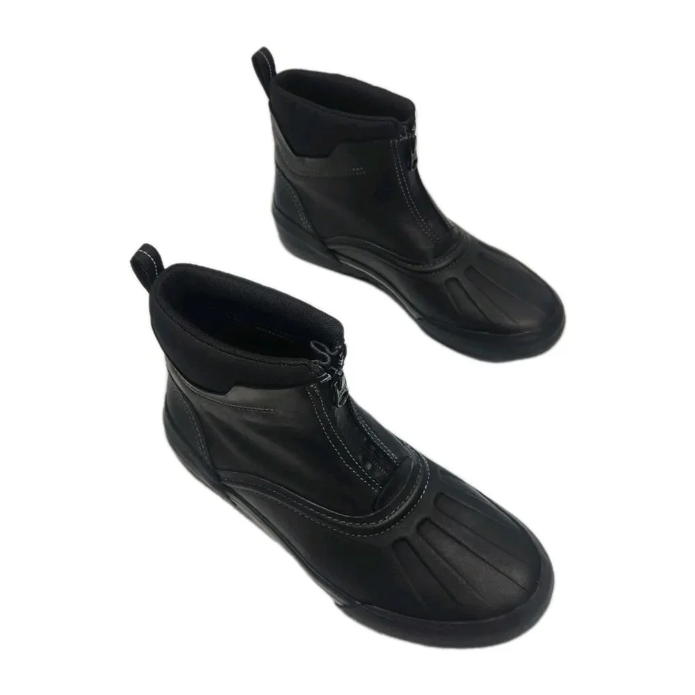 Clarks Collection Boots Black Waterproof Zip Women Sz 7.5 Duck Muck Ankle Flat